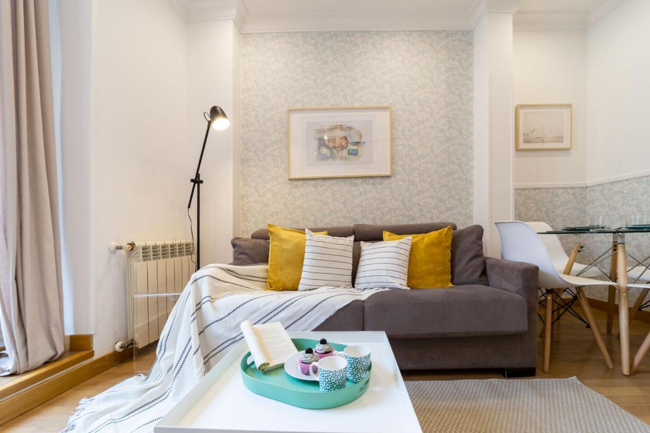 Apartamentos Gran Via Madrid Ngoại thất bức ảnh
