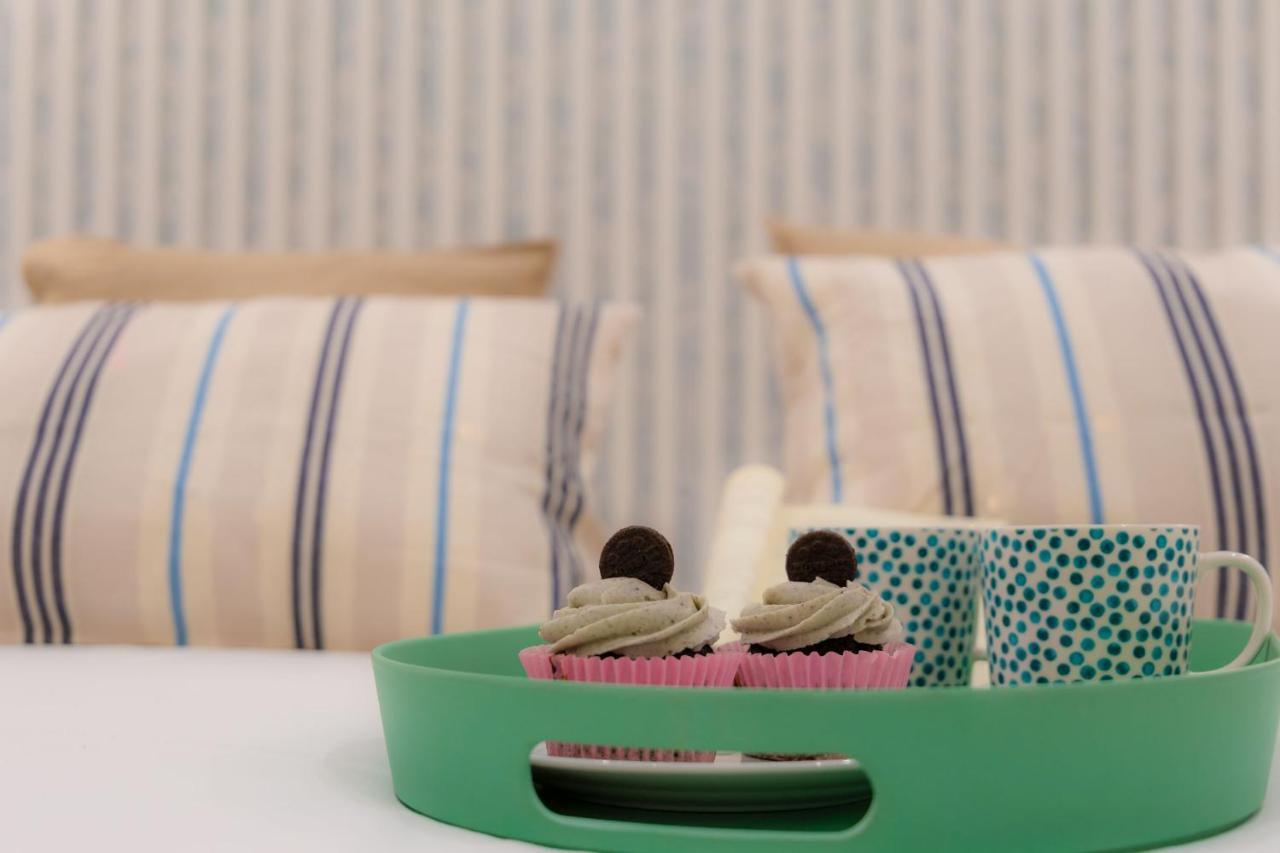 Apartamentos Gran Via Madrid Ngoại thất bức ảnh